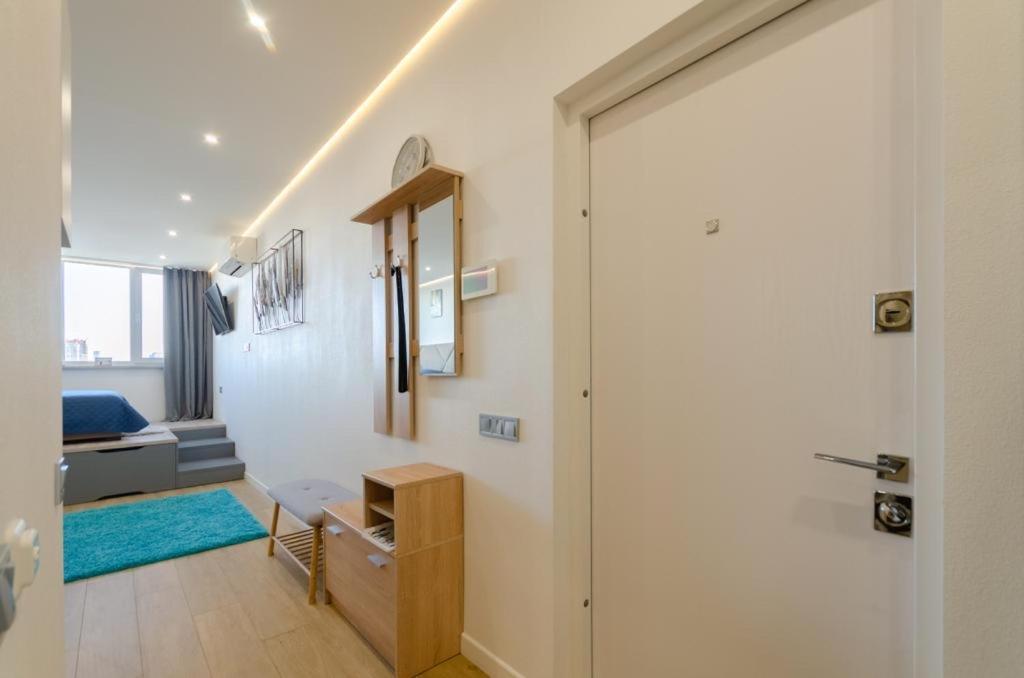 Mini-Smart 1 Apartamento Kiev Exterior foto