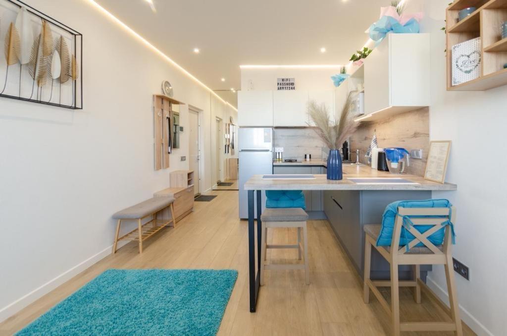 Mini-Smart 1 Apartamento Kiev Exterior foto
